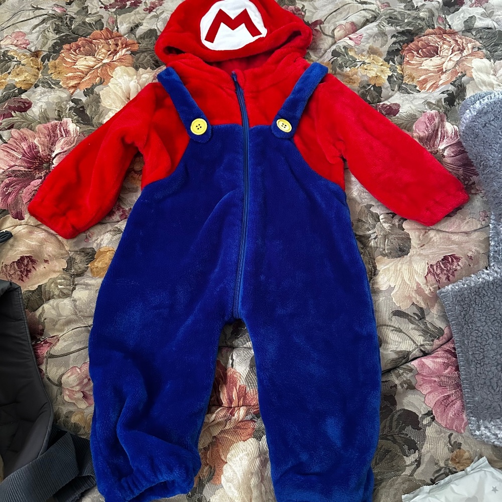 Mario Baby Sleepwear Jumpsuit Costume - Like new